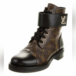 Louis Vuitton LV Monogram Wonderland Flat Ranger Combat Boots